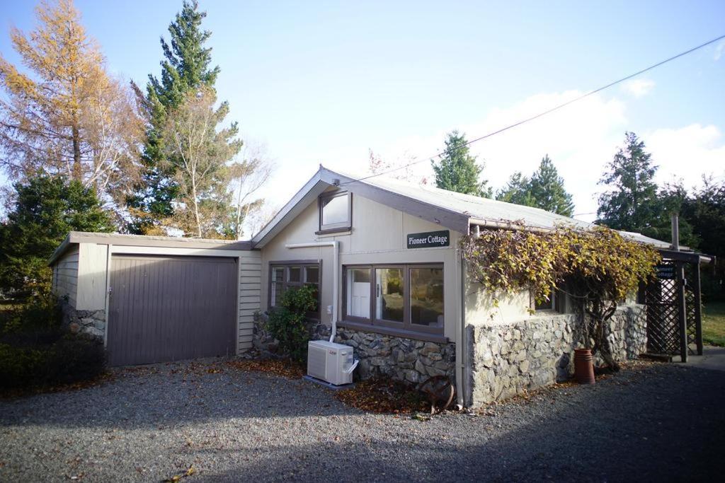 Tekapo1929 - Pioneer Cottage بحيرة تيكابو المظهر الخارجي الصورة
